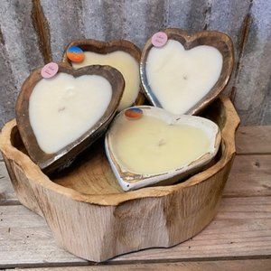 ONE - Forever Green Sweet Heart Candle - Sweet Tobacco